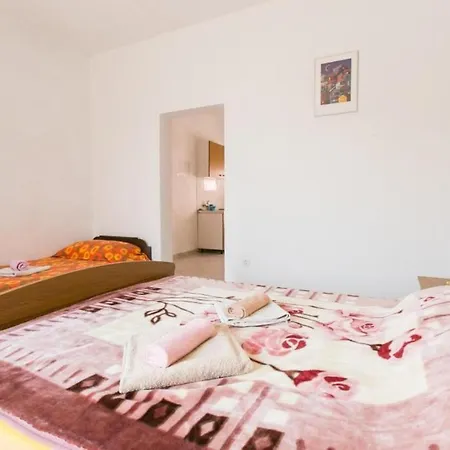 Franka Saplunara-one-bedroom With Terrace And Sea View No1 Apartment